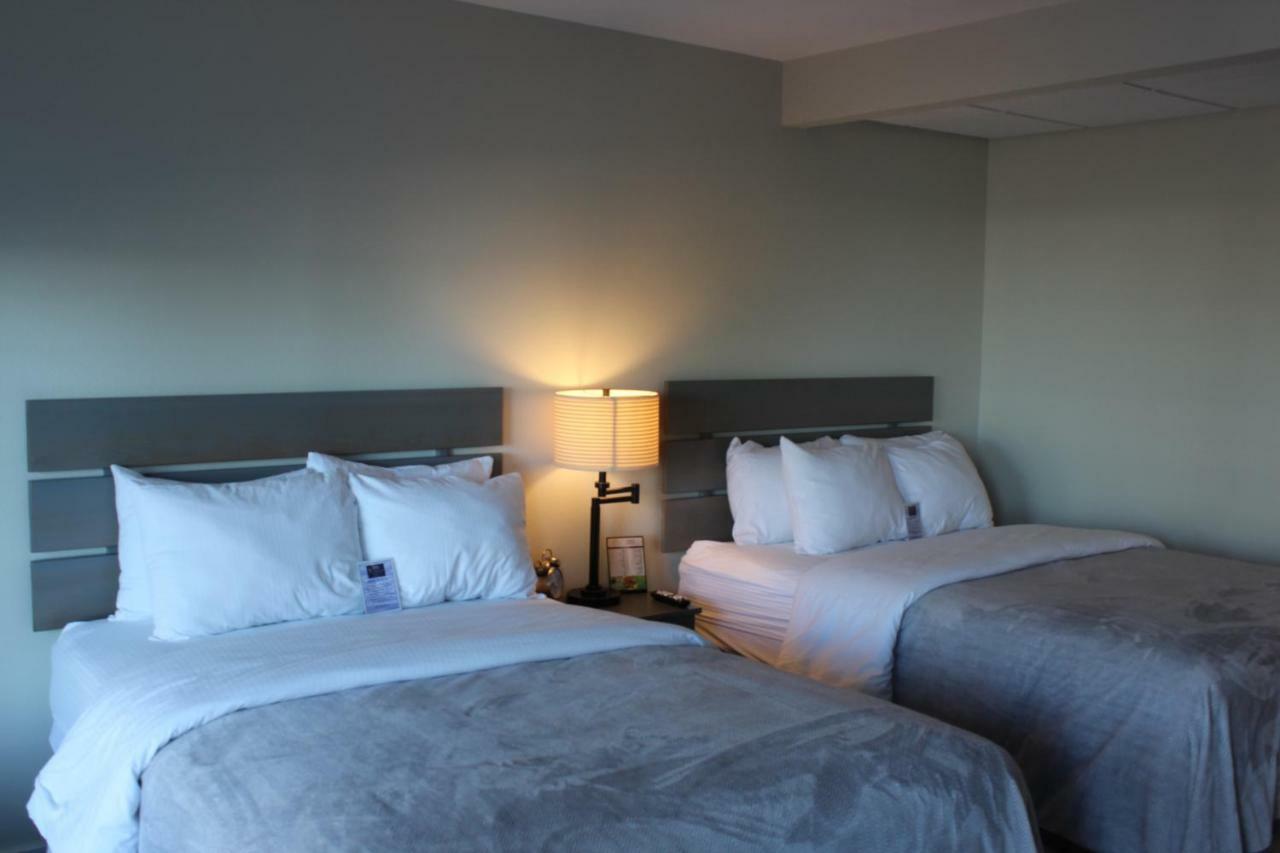 Brio Beach Inn Traverse City Kültér fotó